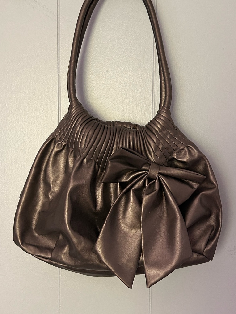 American Eagle Vintage Metallic Shoulder Bag with Bow. *AS IS read description *